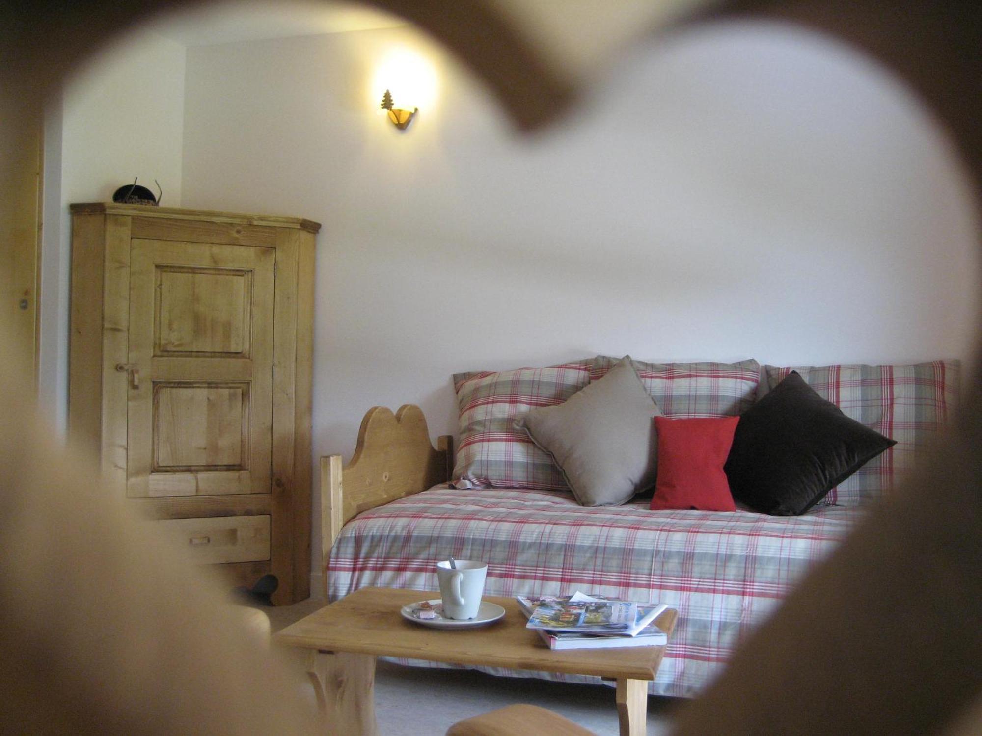 Alpes Montjoie Apartment *