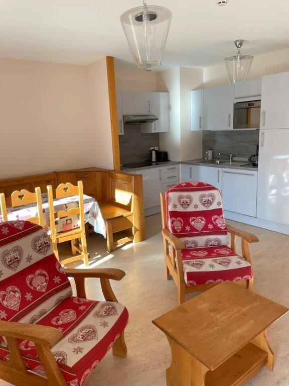 Alpes Montjoie Apartment *